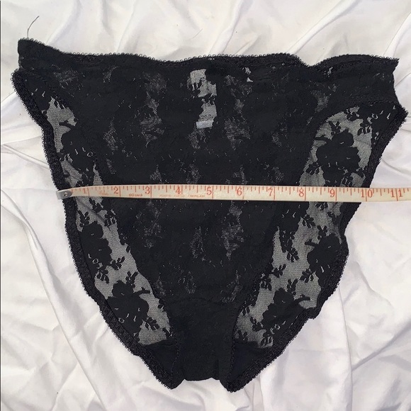 Vintage Christian Dior high cut black lace panties - Picture 9 of 15